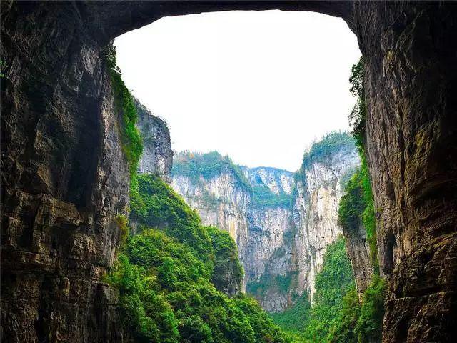 恋人是否该保持适当的距离？